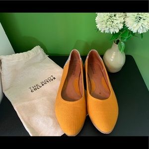 The Root Collective Thea Flat in Mustard